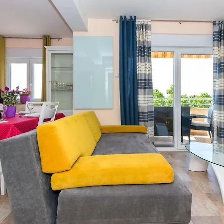 Renato By Interhome